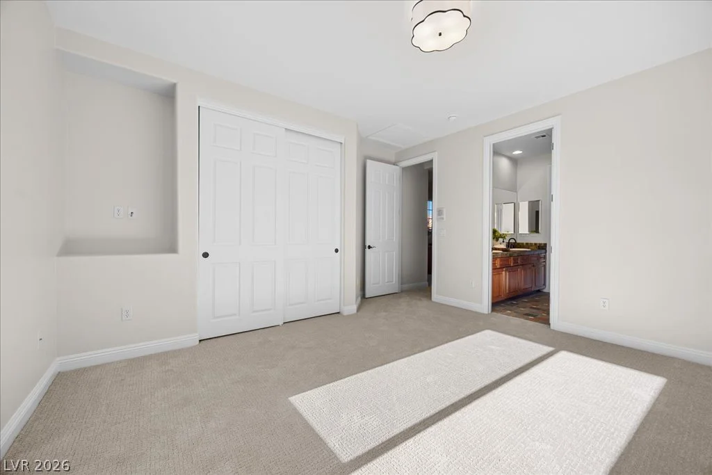 1963 Orchard Mist, Las Vegas, NV 89135