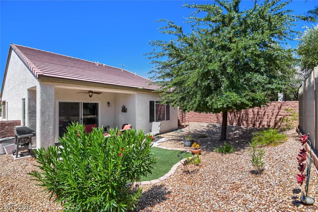 2412 Garganey, North Las Vegas, NV 89084