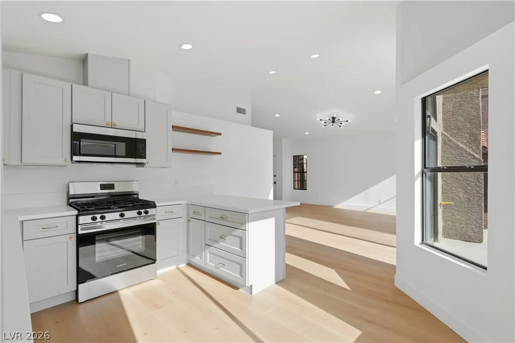 7083 Rhapsody, Las Vegas, NV 89119