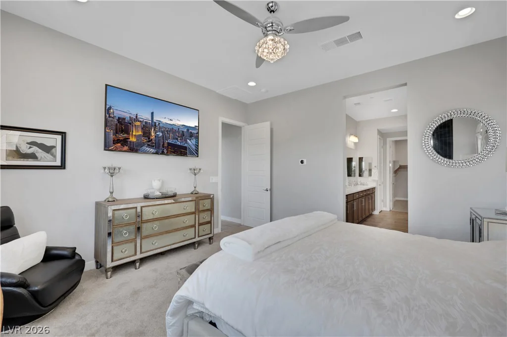 82 Nine Mile Creek, Las Vegas, NV 89138