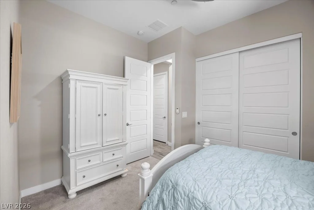 82 Nine Mile Creek, Las Vegas, NV 89138