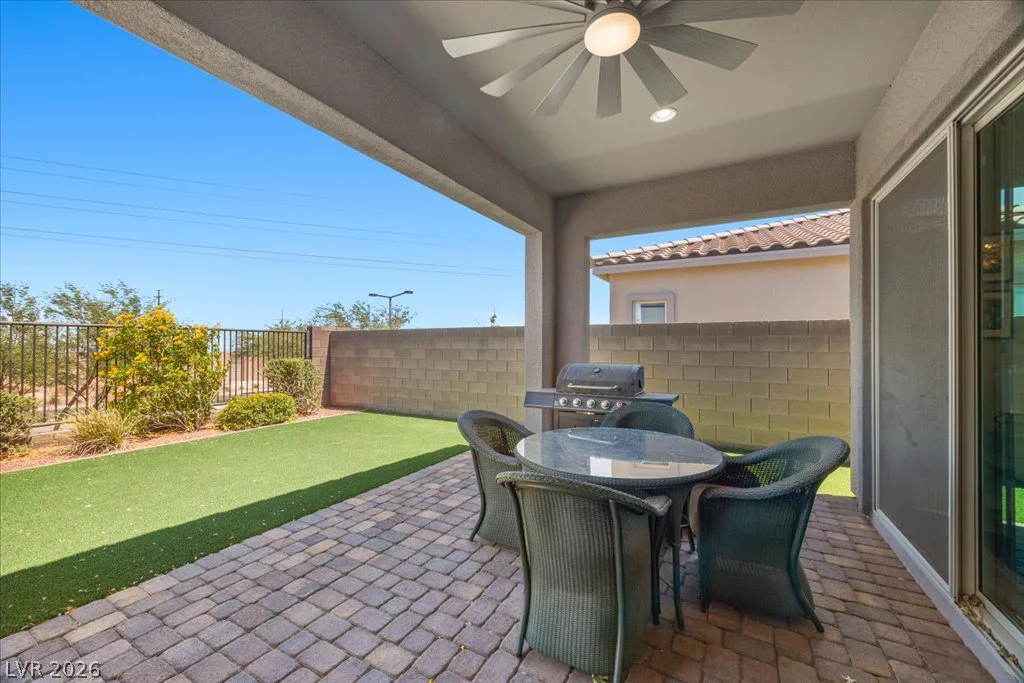 82 Nine Mile Creek, Las Vegas, NV 89138