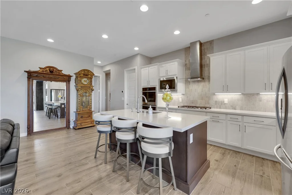 82 Nine Mile Creek, Las Vegas, NV 89138