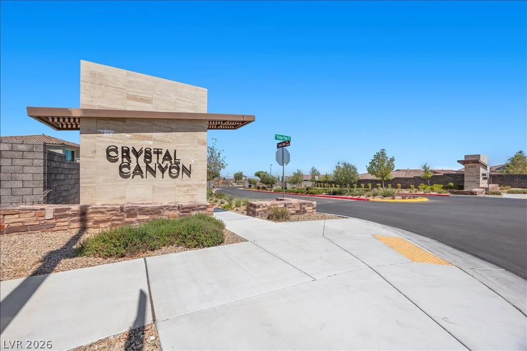 82 Nine Mile Creek, Las Vegas, NV 89138