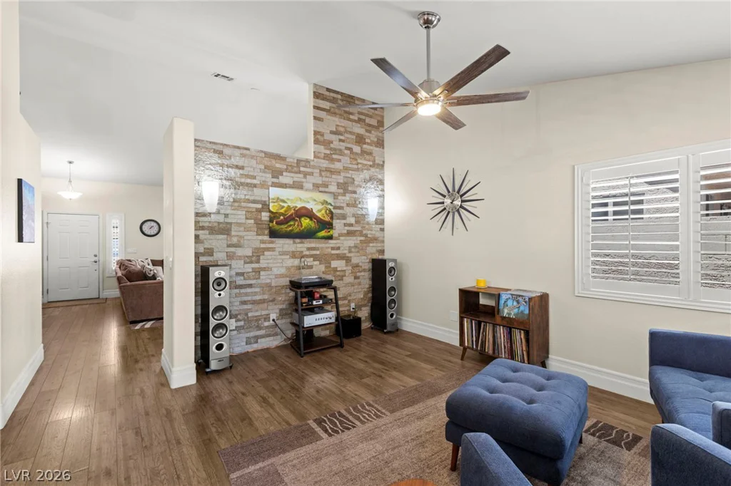 3650 Yorba Linda, Las Vegas, NV 89122