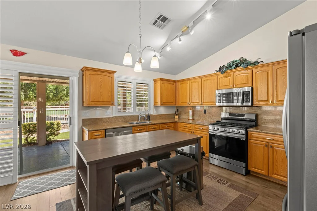 3650 Yorba Linda, Las Vegas, NV 89122
