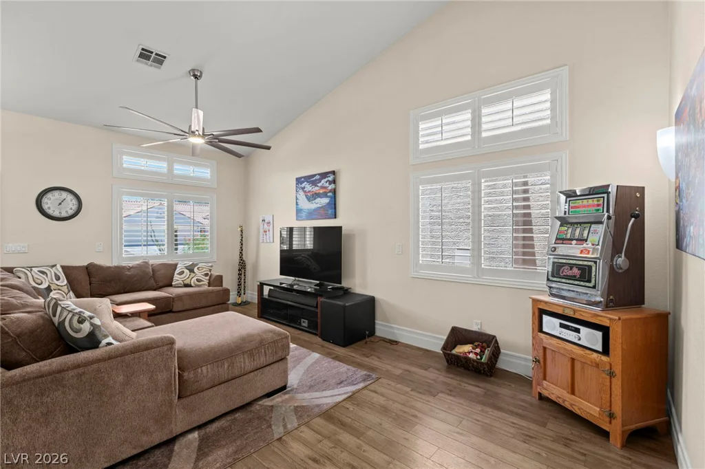3650 Yorba Linda, Las Vegas, NV 89122