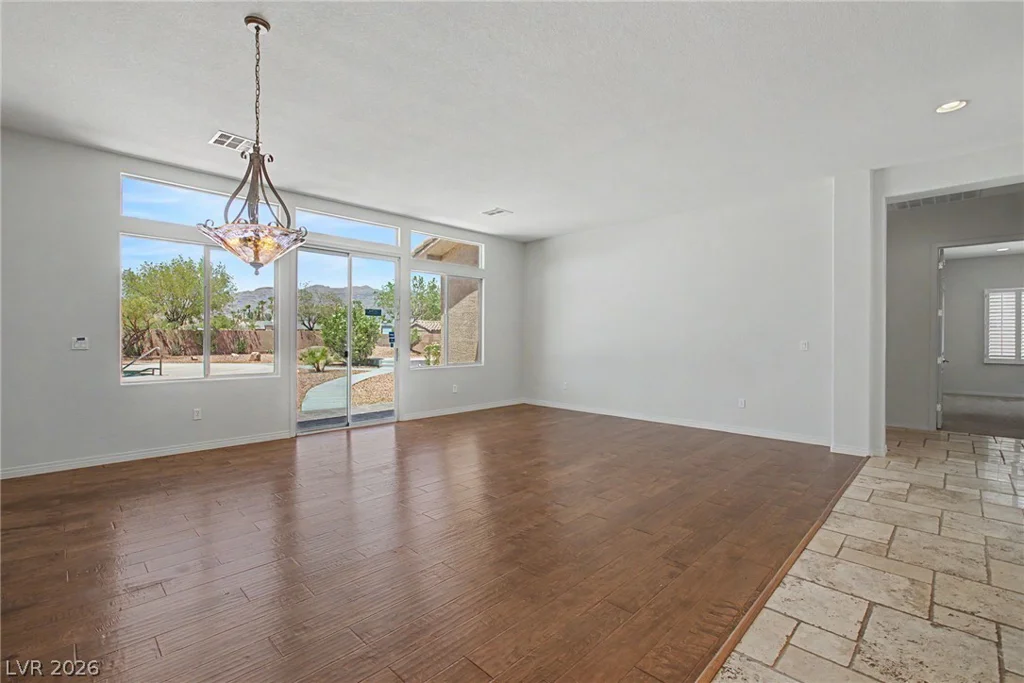 7112 Via Campanile, Las Vegas, NV 89131