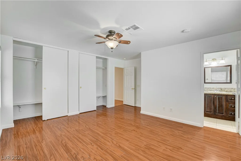 320 Searchlight, Las Vegas, NV 89110