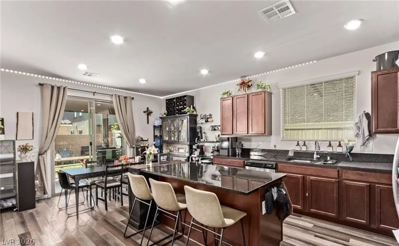 6313 Voss, North Las Vegas, NV 89081