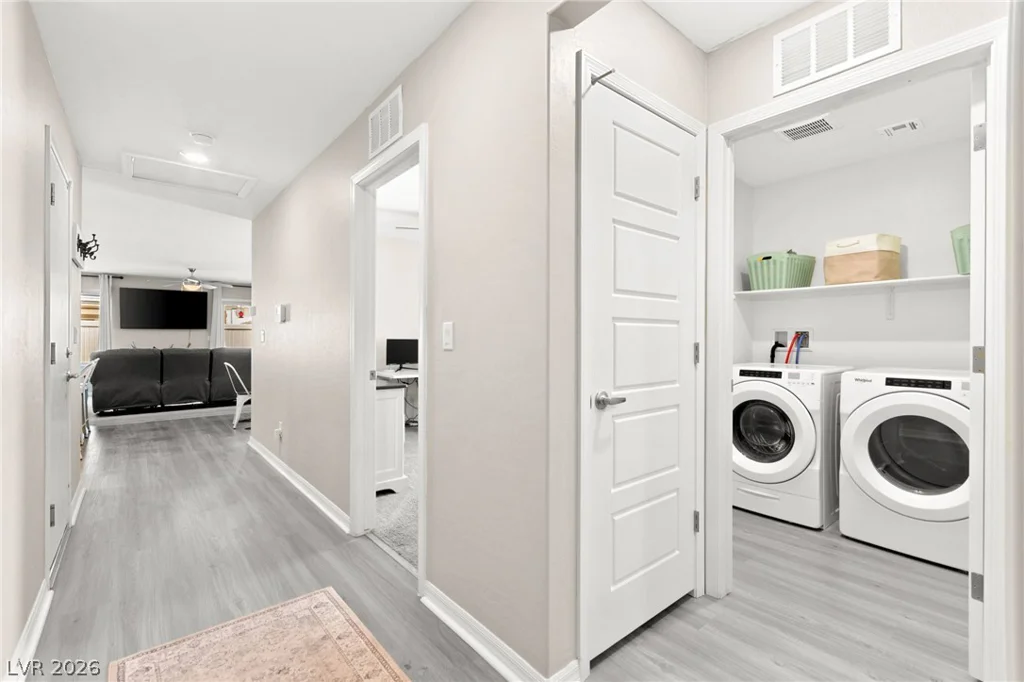 522 Descubir, North Las Vegas, NV 89081