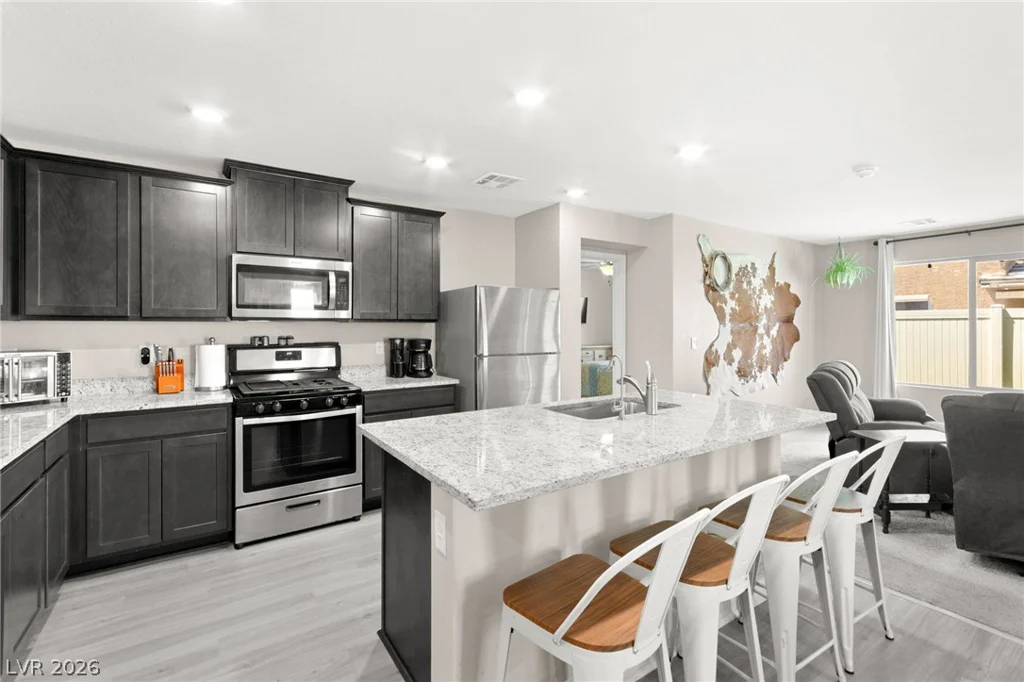 522 Descubir, North Las Vegas, NV 89081