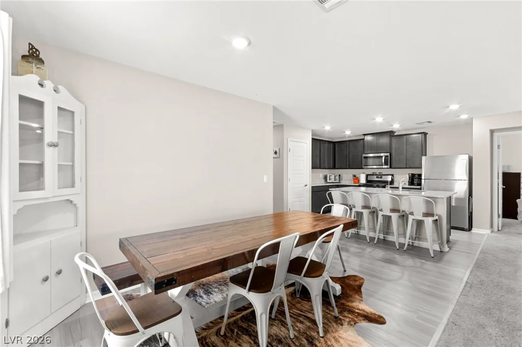 522 Descubir, North Las Vegas, NV 89081
