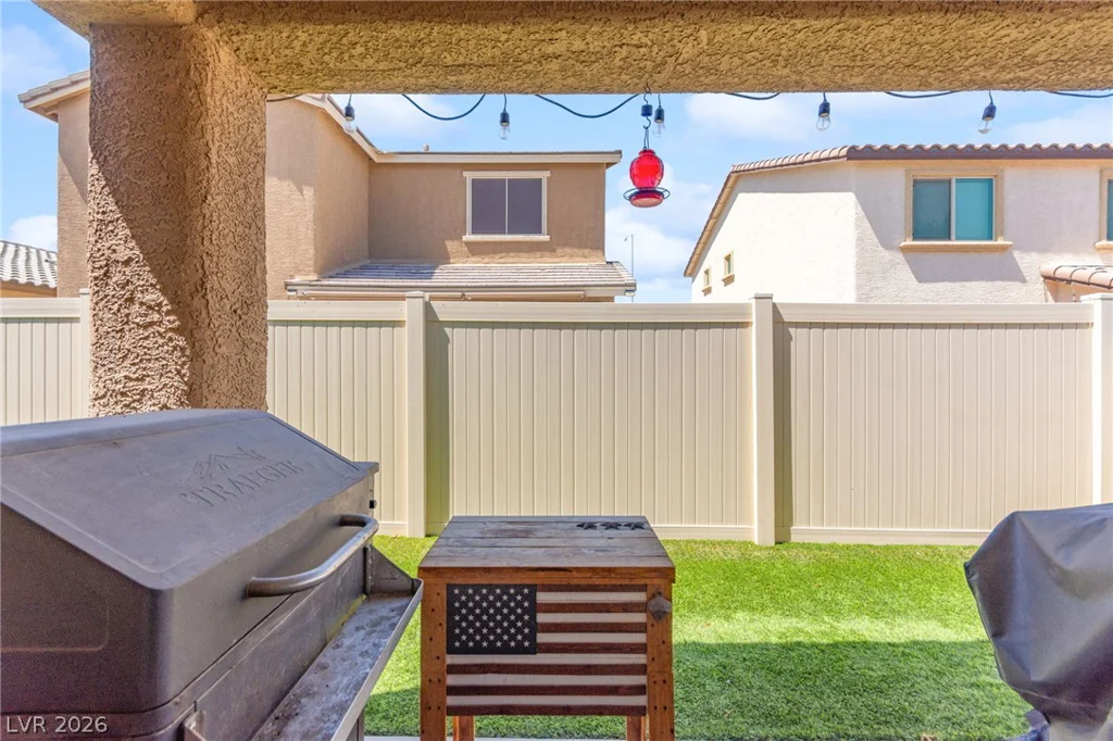 522 Descubir, North Las Vegas, NV 89081