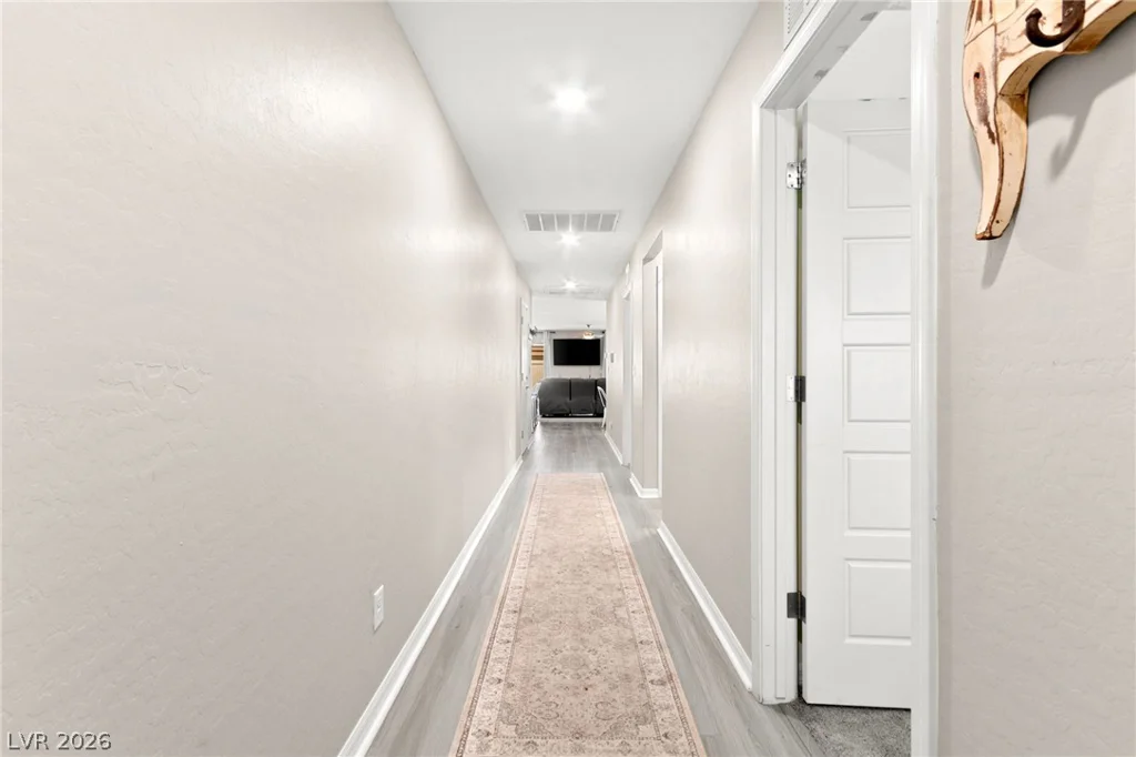 522 Descubir, North Las Vegas, NV 89081