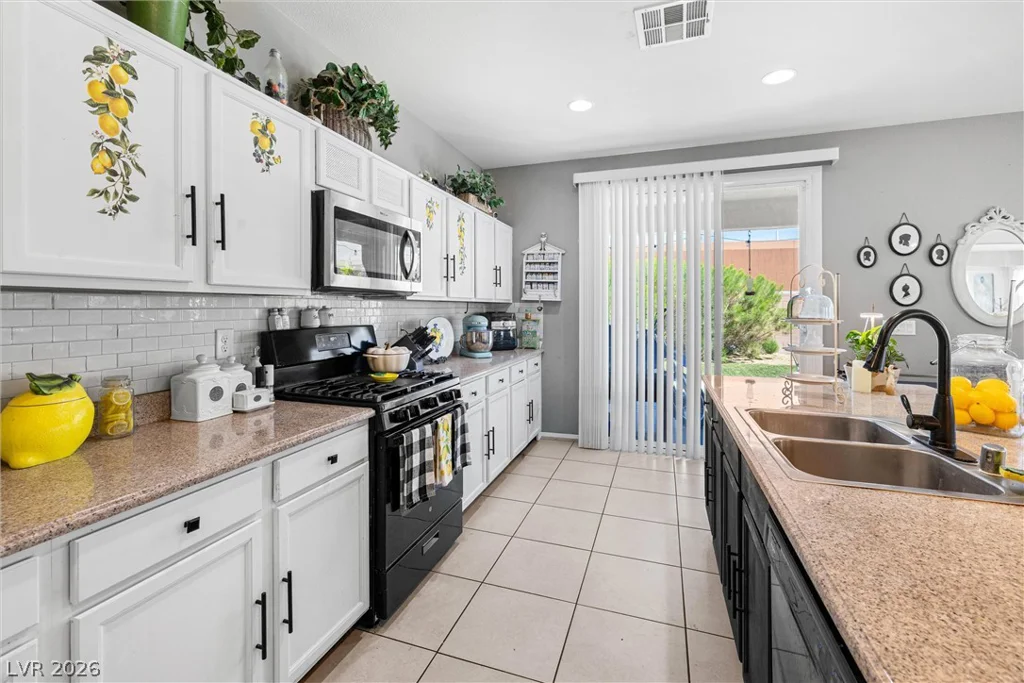 4412 Hatch Bend, North Las Vegas, NV 89031