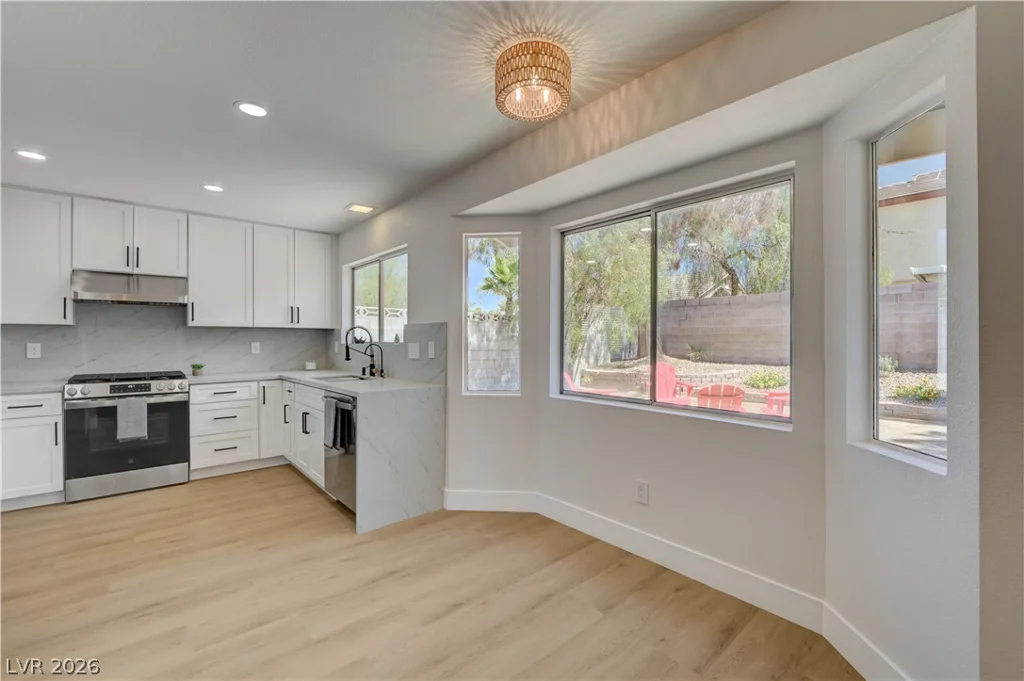 3131 White Rose, Henderson, NV 89014