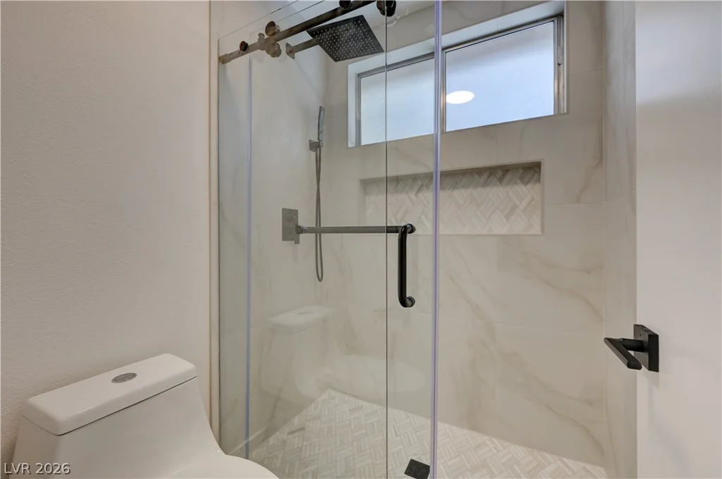3131 White Rose, Henderson, NV 89014