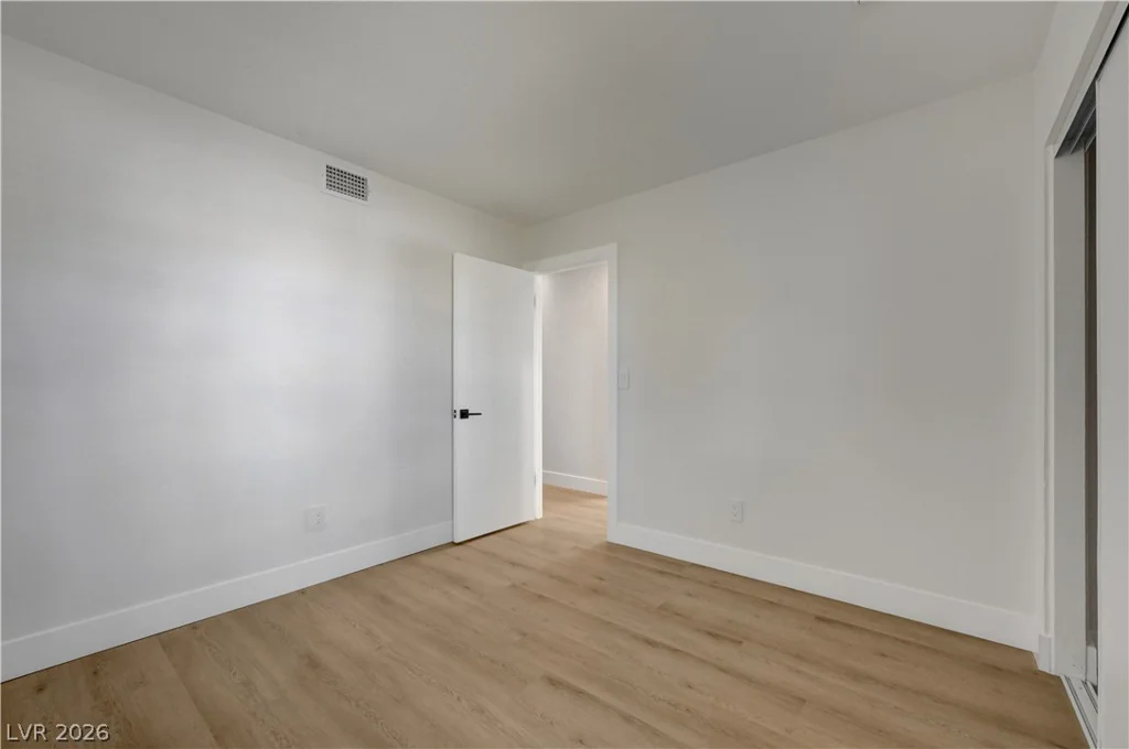 3131 White Rose, Henderson, NV 89014