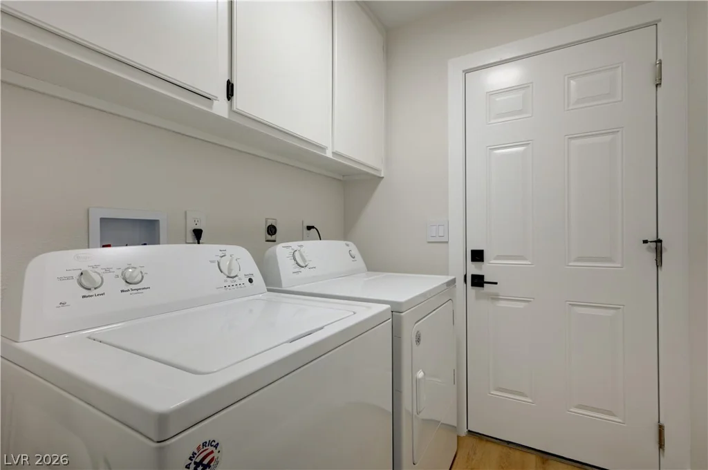 3131 White Rose, Henderson, NV 89014