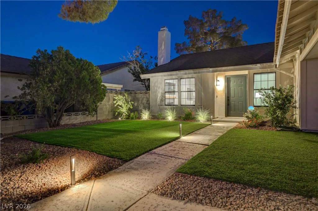 3131 White Rose, Henderson, NV 89014