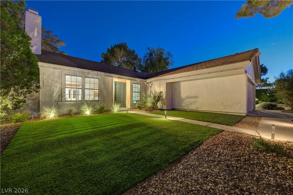 3131 White Rose, Henderson, NV 89014