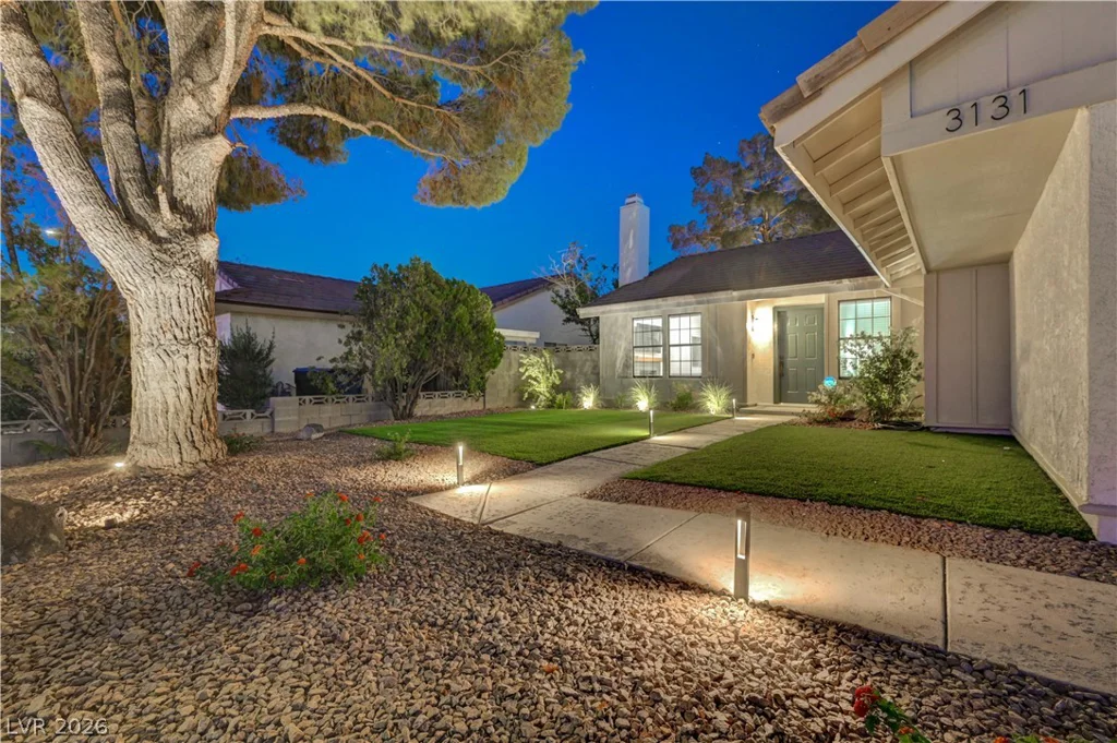 3131 White Rose, Henderson, NV 89014