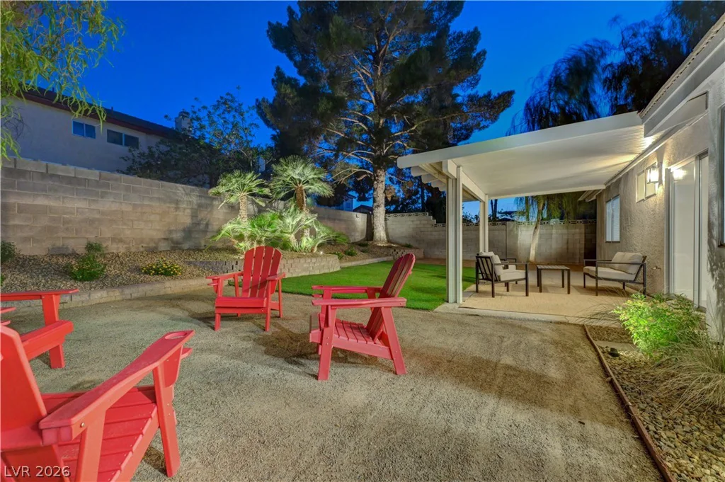 3131 White Rose, Henderson, NV 89014