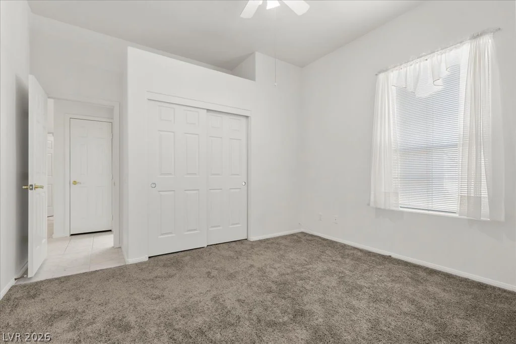 8633 Crest Hill, Las Vegas, NV 89145