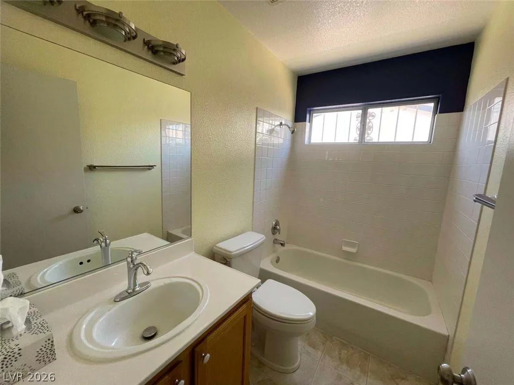 3500 Redwood Ridge, North Las Vegas, NV 89031