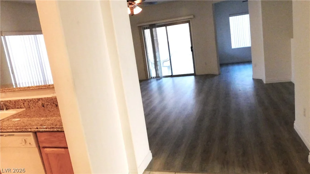 499 Elm Crest, Henderson, NV 89012