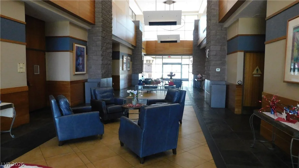 499 Elm Crest, Henderson, NV 89012