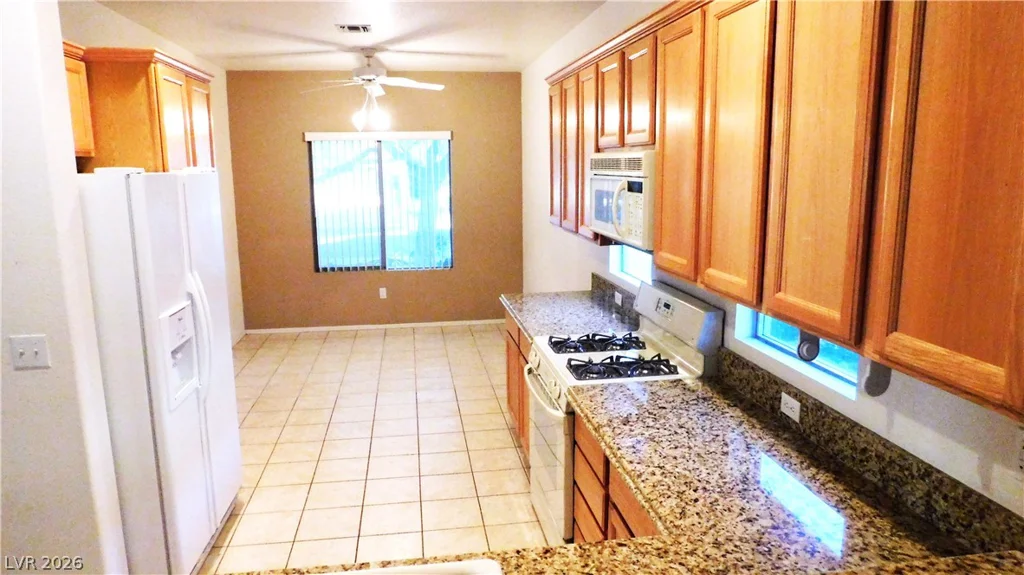 499 Elm Crest, Henderson, NV 89012