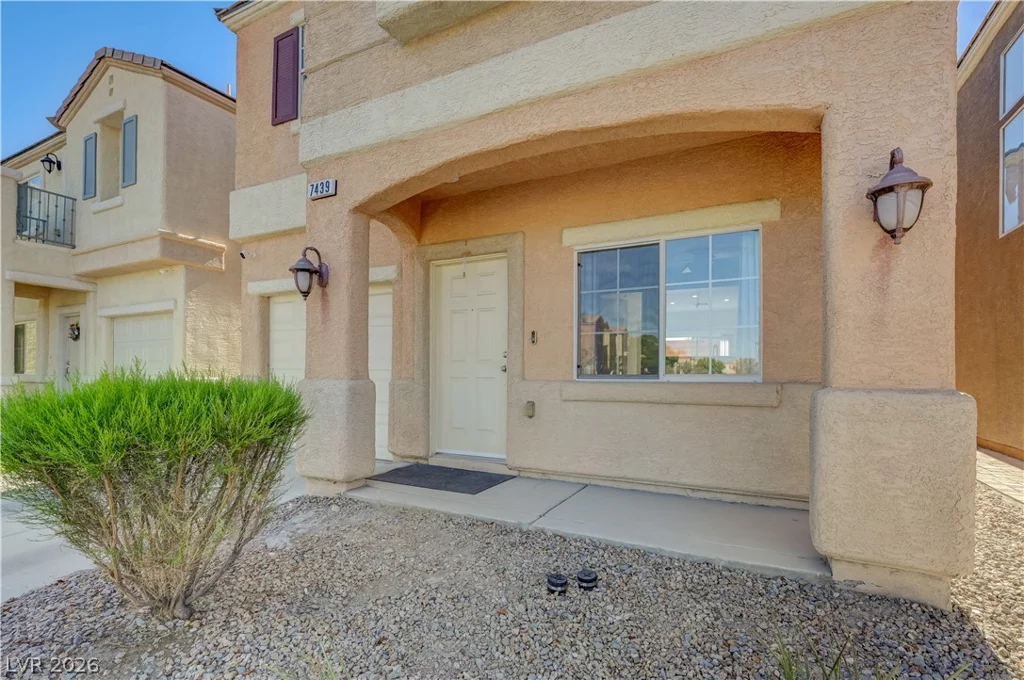 7439 Mariposa Grove, Las Vegas, NV 89139