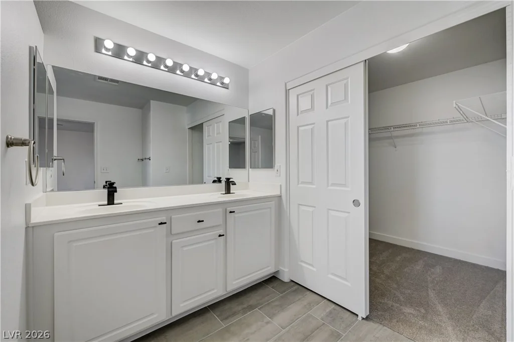 7439 Mariposa Grove, Las Vegas, NV 89139