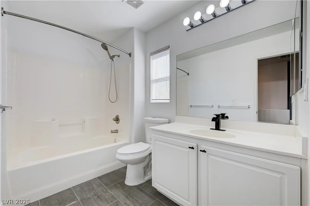 7439 Mariposa Grove, Las Vegas, NV 89139