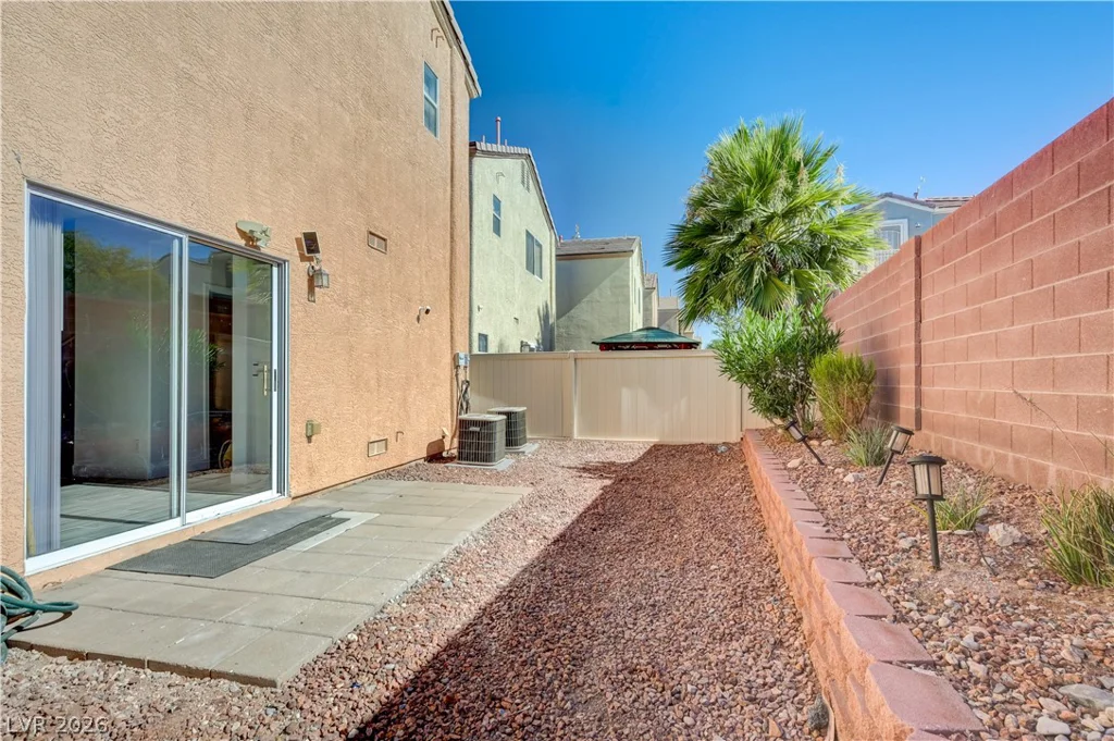 7439 Mariposa Grove, Las Vegas, NV 89139