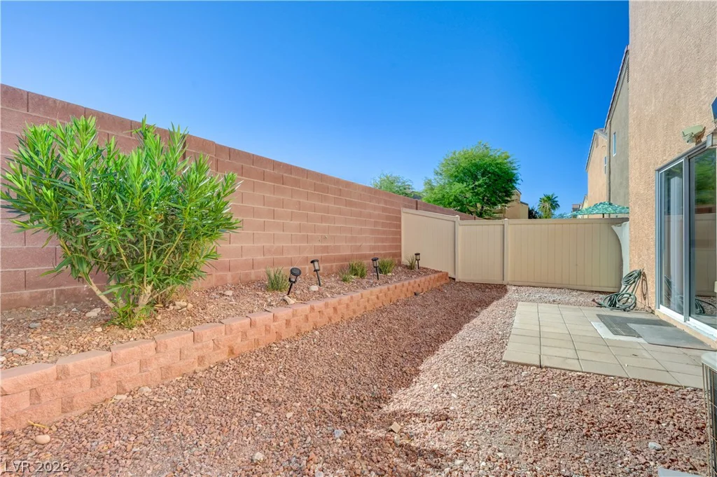 7439 Mariposa Grove, Las Vegas, NV 89139