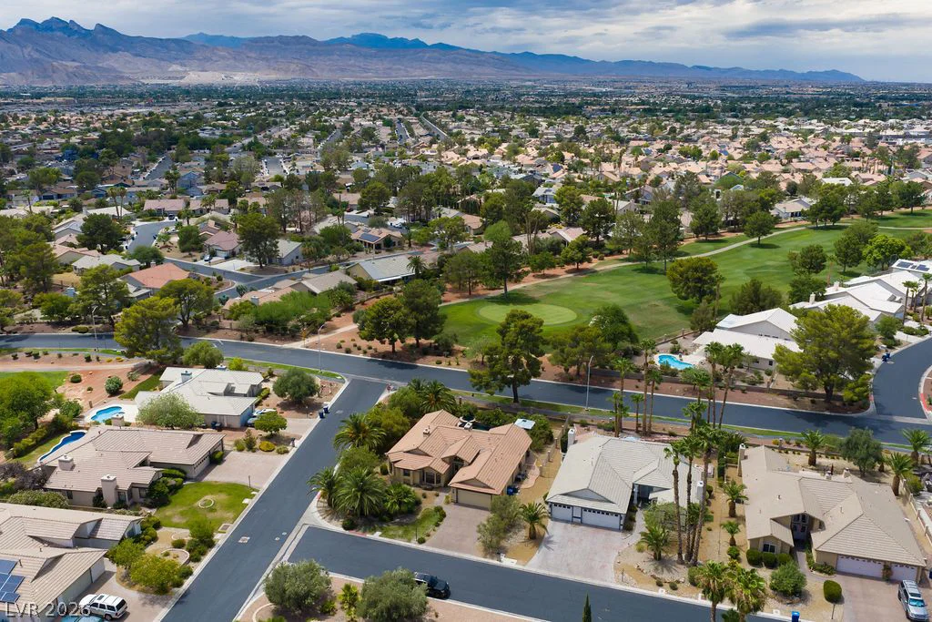 5301 Braemar, Las Vegas, NV 89130