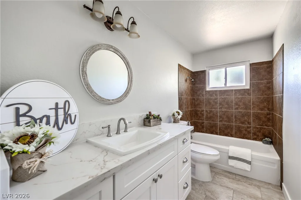8910 Rosada Way, Las Vegas, NV 89149