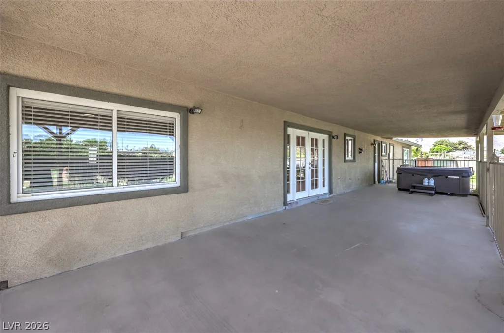 8910 Rosada Way, Las Vegas, NV 89149