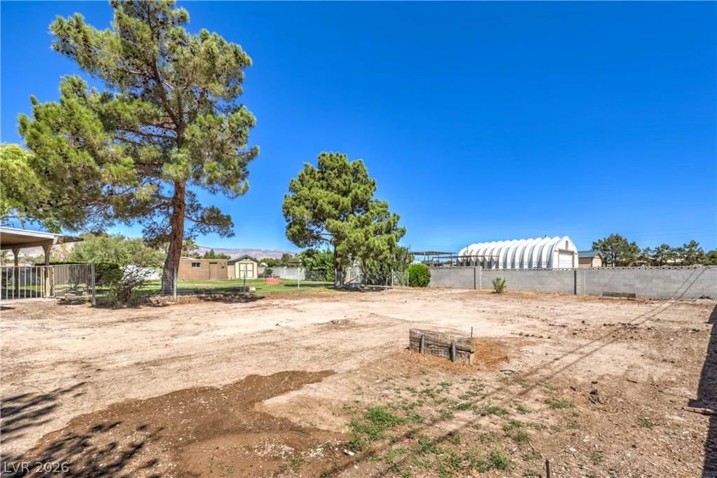8910 Rosada Way, Las Vegas, NV 89149