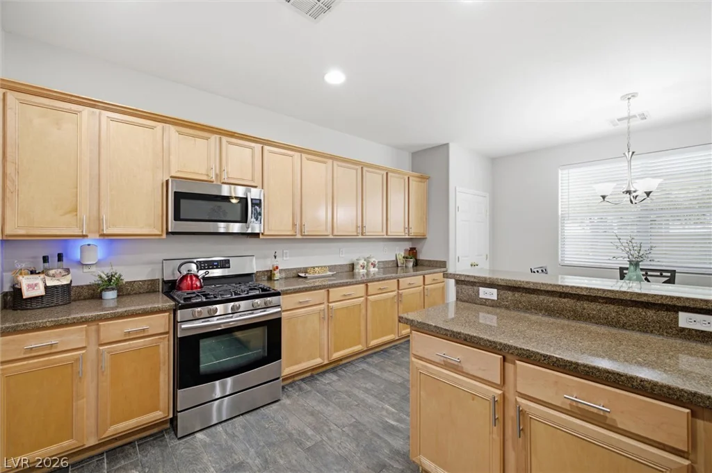 321 Arrowbird, North Las Vegas, NV 89031