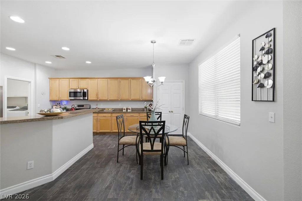 321 Arrowbird, North Las Vegas, NV 89031