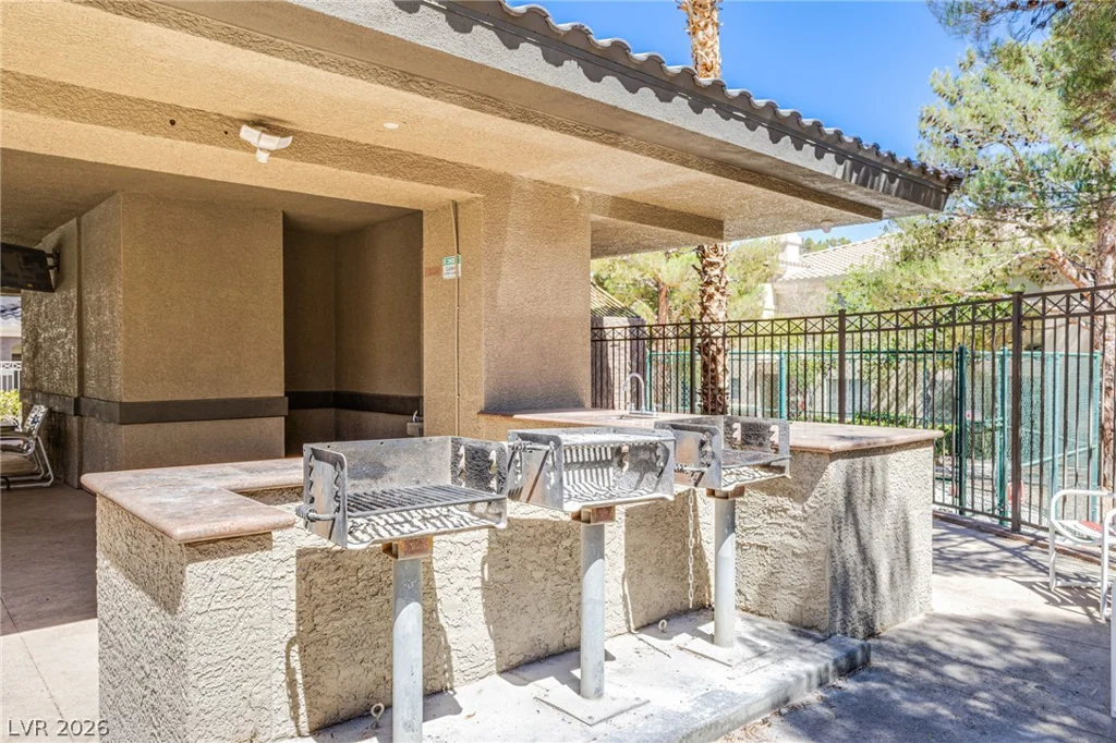 9050 Warm Springs, Las Vegas, NV 89148