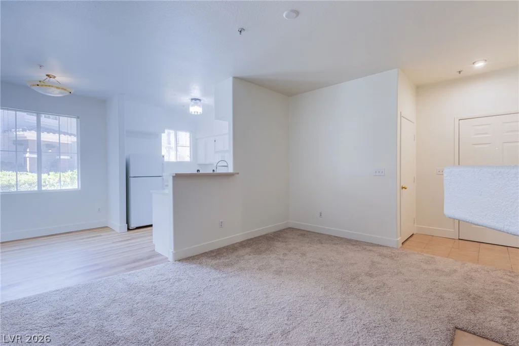 9050 Warm Springs, Las Vegas, NV 89148