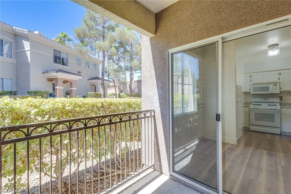 9050 Warm Springs, Las Vegas, NV 89148
