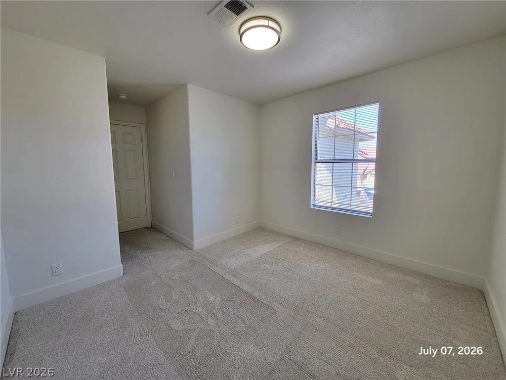 3305 Hyannis, Las Vegas, NV 89129