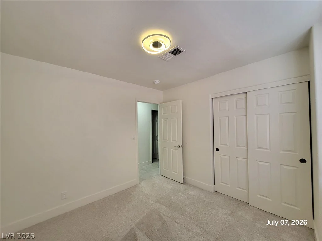 3305 Hyannis, Las Vegas, NV 89129