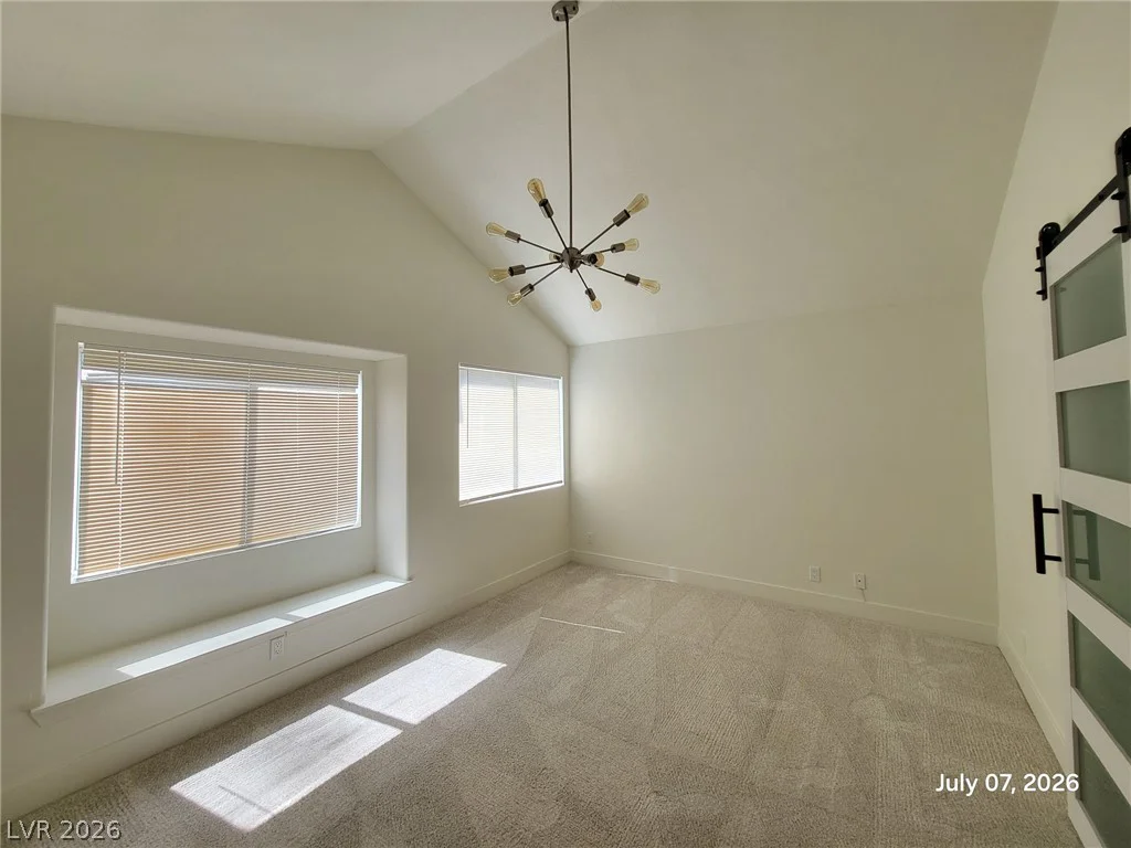 3305 Hyannis, Las Vegas, NV 89129